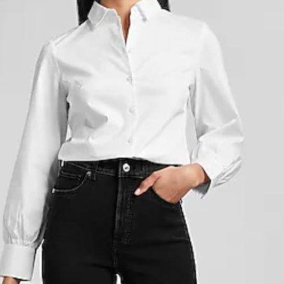 Express Tops - Fitted Button-Up Bodysuit Size M